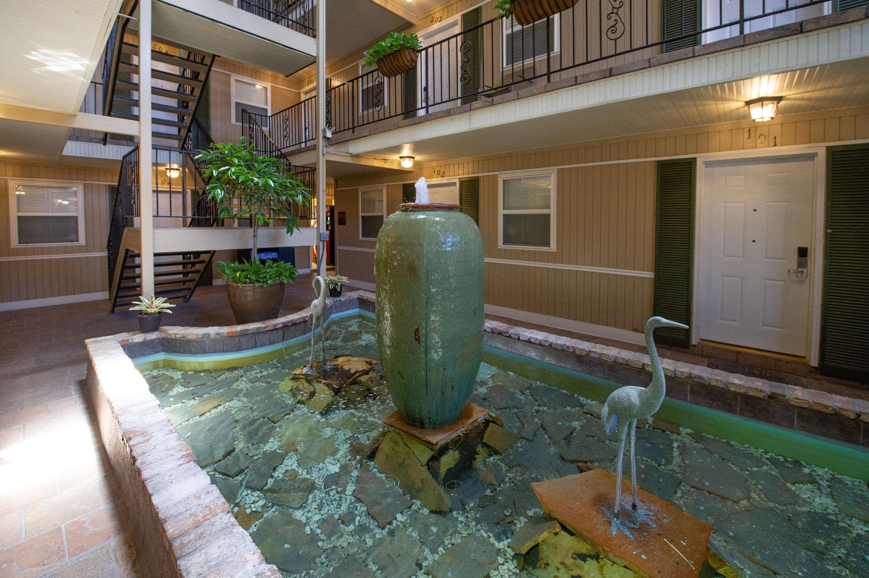 Frenchmen Orleans At 519, Ascend Hotel Collection New Orleans Exterior photo